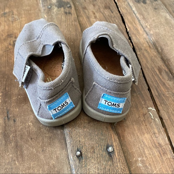 2.0 Alpargata Slip-On
TOMS - Picture 4 of 4